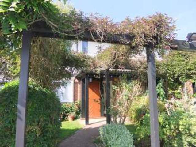  Image of 2 bedroom Retirement Property for sale in Olton Mere Warwick Road Solihull B92 at Warwick Road  Solihull, B92 7TT