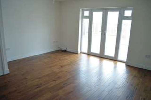  Image of 3 bedroom Semi-Detached house for sale in Waterfields Retford DN22 at Waterfields  Retford, DN22 6RE