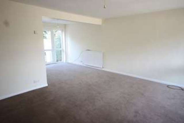  Image of 2 bedroom Detached house to rent in Waterside Stratford-upon-Avon CV37 at Waterside  Stratford upon Avon, CV37 6BA