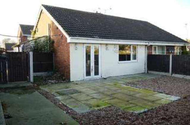  Image of 2 bedroom Detached house for sale in Waterway Garth Pollington Goole DN14 at Pollington East Yorkshire, DN14 0HQ