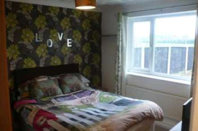  Image of 2 bedroom Detached house for sale in Waterway Garth Pollington Goole DN14 at Pollington East Yorkshire, DN14 0HQ