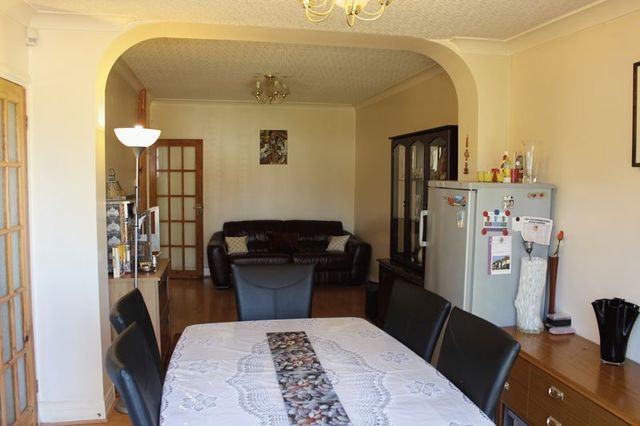  Image of Property to rent in Weald Lane Harrow Weald Harrow HA3 at Weald Lane  Harrow, HA3 5EY
