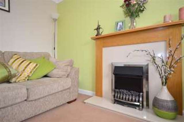  Image of 3 bedroom Town House for sale in Weavers Mead Haywards Heath RH16 at Haywards Heath West Sussex Haywards Heath, RH16 4FR
