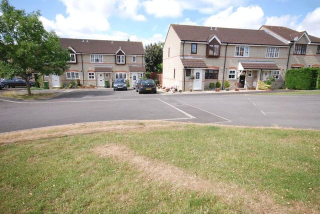  Image of 3 bedroom Terraced house for sale in Wedmore Close Frome BA11 at Wedmore Close  Frome, BA11 2YA