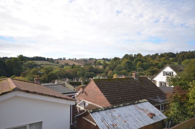  Image of 4 bedroom Detached house for sale in Weech Close Dawlish EX7 at Weech Close  Dawlish, EX7 9BP