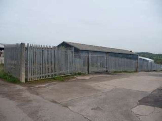  Image of Property to rent in Weights Lane Redditch B97 at Weights Farm Business Park  Redditch, B97 6RG