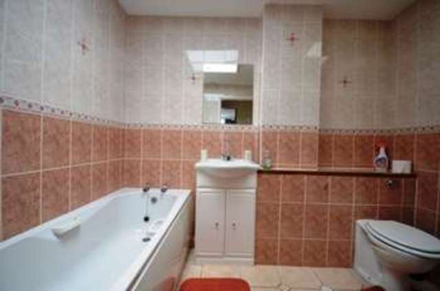  Image of 3 bedroom Maisonette for sale in Welcome Family Holiday Park Warren Road Dawlish Warren Dawlish EX7 at Welcome Holiday Park  Langdon House, EX7 0PH