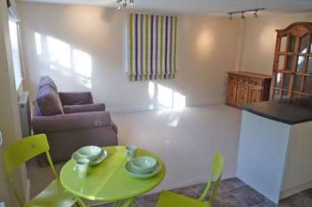  Image of 1 bedroom Flat to rent in Hunt Hall Lane Welford on Avon Stratford-upon-Avon CV37 at Welford-on-Avon, CV37 8HE
