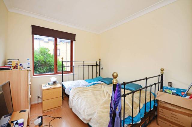  Image of 3 bedroom Detached house for sale in Welland Mews London E1W at Welland Mews  Wapping, E1W 2JW
