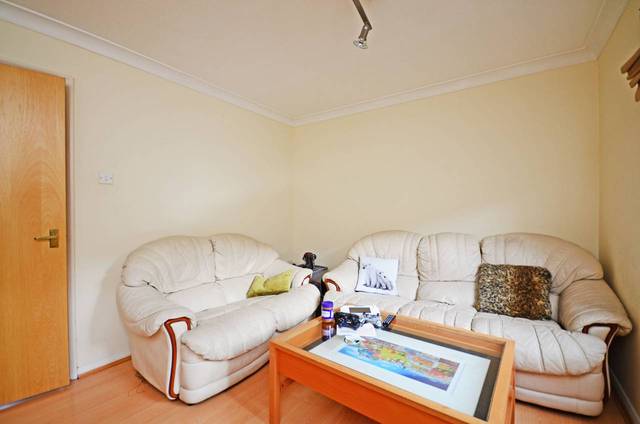  Image of 3 bedroom Detached house for sale in Welland Mews London E1W at Welland Mews  Wapping, E1W 2JW