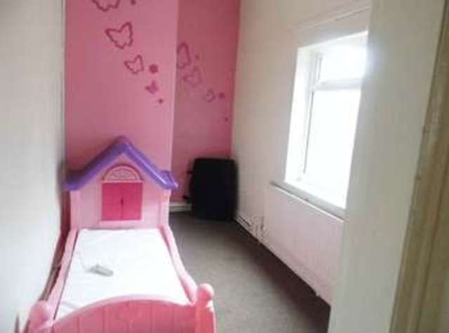  Image of 3 bedroom Terraced house for sale in Wellesley Street Hanley Stoke-on-Trent ST1 at Wellesley Street Shelton Stoke-On-Trent, ST1 4NW