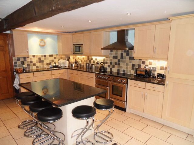  Image of 5 bedroom Detached house for sale in Wellheads Lane Sedgwick Kendal LA8 at Wellheads Lane  Sedgwick, LA8 0JT