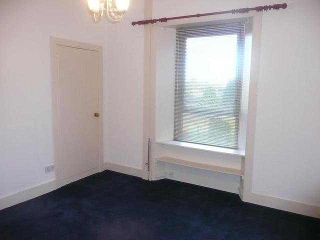  Image of 3 bedroom Flat to rent in Wellington Place Montrose DD10 at Montrose Angus Angus, DD10 8QE