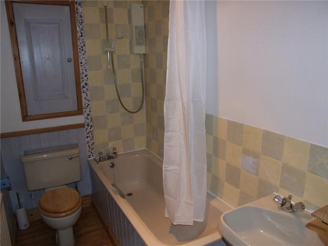  Image of 2 bedroom Flat to rent in Wellington Road Nigg Aberdeen AB12 at Aberdeen  Aberdeen, AB12 3BB