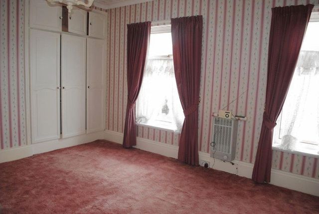  Image of 3 bedroom Terraced house for sale in Wellington Street Grimsby DN32 at Wellington Street  Grimsby, DN32 7JN
