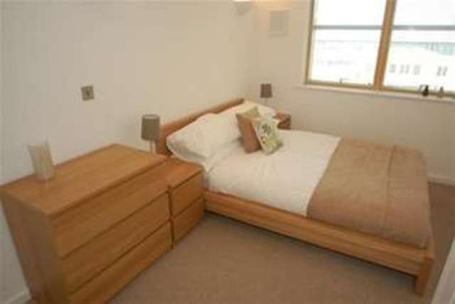  Image of 2 bedroom Property to rent in Wellington Street Leeds LS1 at Leeds, LS1 4JN