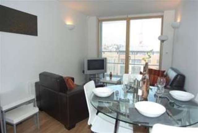  Image of 2 bedroom Property to rent in Wellington Street Leeds LS1 at Leeds, LS1 4JN