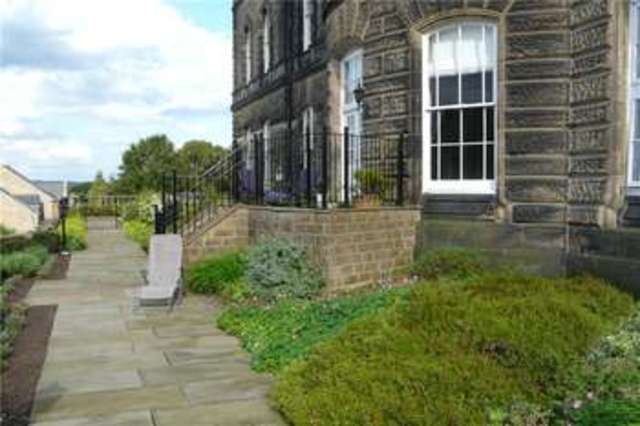  Image of 2 bedroom Detached house for sale in Brodrick Drive Ilkley LS29 at 10 Brodrick Drive Ilkley Ilkley, LS29 9SP