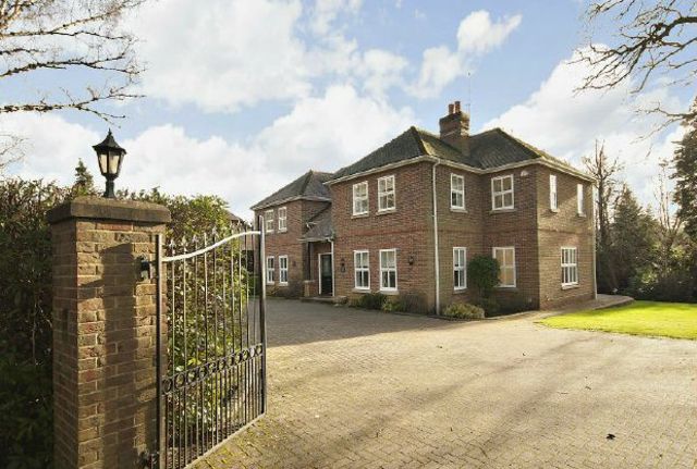  Image of 5 bedroom Detached house for sale in Oakwood Road Wentworth Virginia Water GU25 at Virginia Water, GU25 4RZ