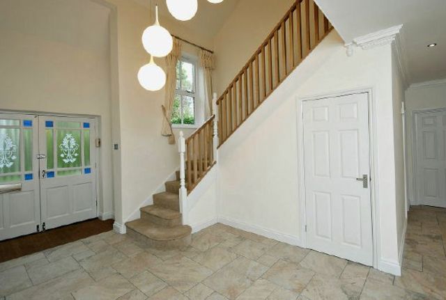 Image of 5 bedroom Detached house for sale in Oakwood Road Wentworth Virginia Water GU25 at Virginia Water, GU25 4RZ