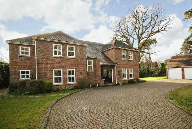  Image of 5 bedroom Detached house for sale in Oakwood Road Wentworth Virginia Water GU25 at Virginia Water, GU25 4RZ