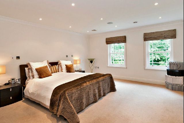  Image of 6 bedroom Detached house for sale in Abbey Road Virginia Water GU25 at Virginia Water, GU25 4RS