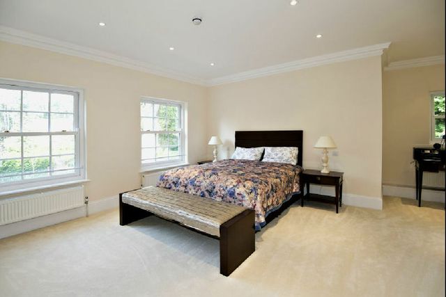  Image of 10 bedroom Detached house for sale in Abbots Drive Wentworth Virginia Water GU25 at Virginia Water, GU25 4QS