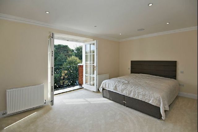  Image of 10 bedroom Detached house for sale in Abbots Drive Wentworth Virginia Water GU25 at Virginia Water, GU25 4QS