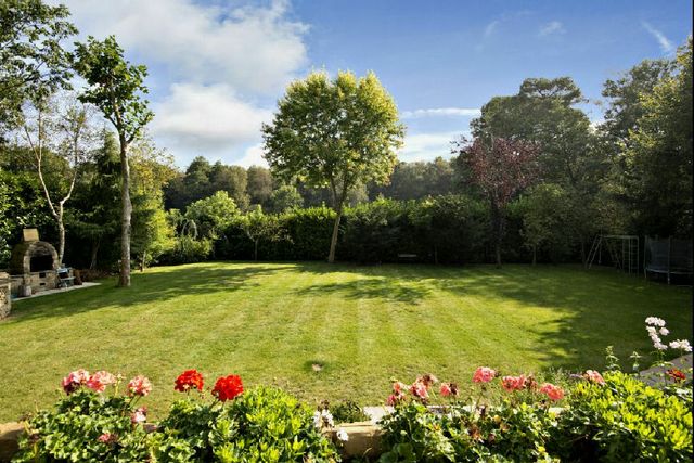  Image of 10 bedroom Detached house for sale in Abbots Drive Wentworth Virginia Water GU25 at Virginia Water, GU25 4QS