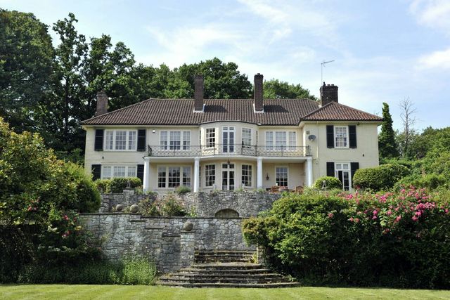  Image of 5 bedroom Detached house for sale in Portnall Drive Wentworth Virginia Water GU25 at Virginia Water, GU25 4NN