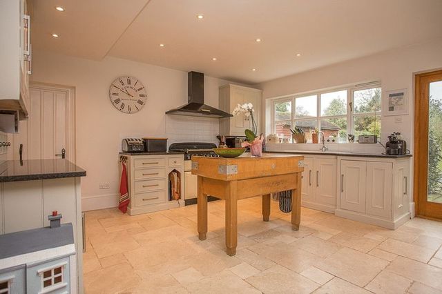  Image of 5 bedroom Detached house for sale in West Ashling Road Hambrook Chichester PO18 at West Ashling Road Hambrook Chichester, PO18 8UF