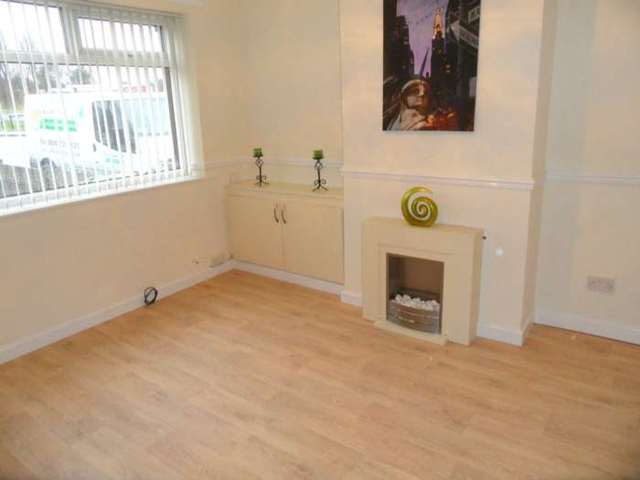  Image of 2 bedroom Terraced house to rent in West End Road Haydock St. Helens WA11 at West End Road  St Helens, WA11 0AE
