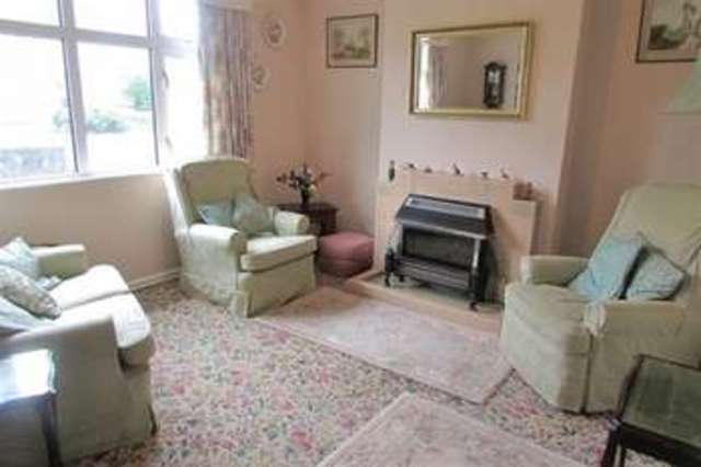  Image of 2 bedroom Detached house for sale in West End Street BA16 at Street, BA16 0LP