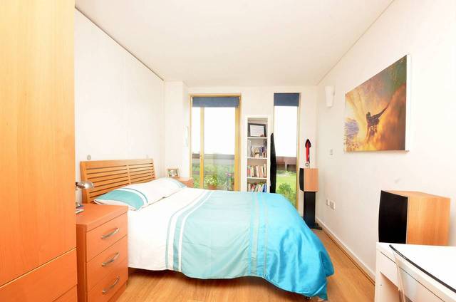 Image of 2 bedroom Flat for sale in West Parkside London SE10 at West Parkside  Greenwich, SE10 0QF