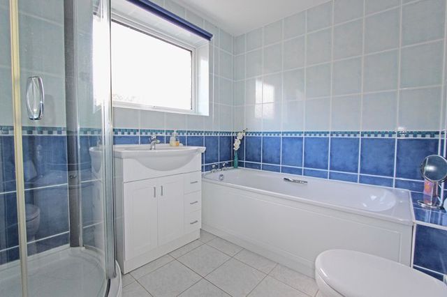  Image of 4 bedroom Detached house for sale in Brookfields West Wellow Romsey SO51 at Brookfields West Wellow Romsey, SO51 6GS