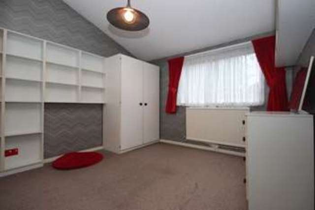  Image of 4 bedroom Property to rent in Westacott Close London N19 at Westacott Close  London, N19 3LF