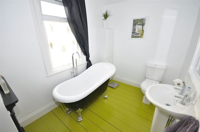  Image of 3 bedroom Semi-Detached house for sale in Westbourne Road Trowbridge BA14 at Westbourne Road  Trowbridge, BA14 0AJ