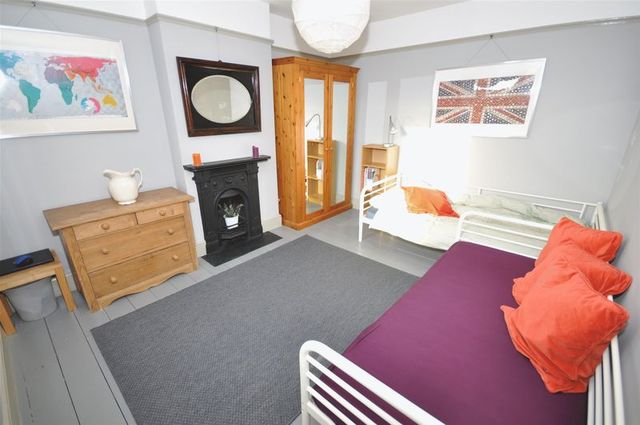  Image of 3 bedroom Semi-Detached house for sale in Westbourne Road Trowbridge BA14 at Westbourne Road  Trowbridge, BA14 0AJ