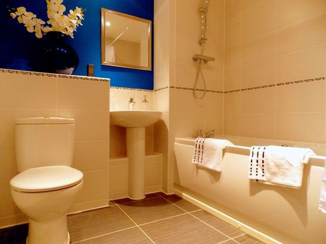  Image of 1 bedroom Flat to rent in Westbourne Street London W2 at Westbourne Street  London, W2 2TZ