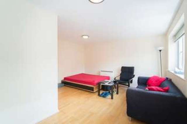  Image of 1 bedroom Flat for sale in Westferry Road London E14 at London, E14 3RR