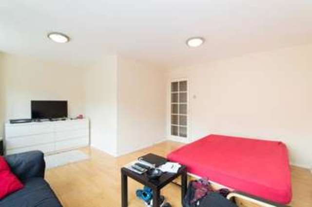  Image of 1 bedroom Flat for sale in Westferry Road London E14 at London, E14 3RR