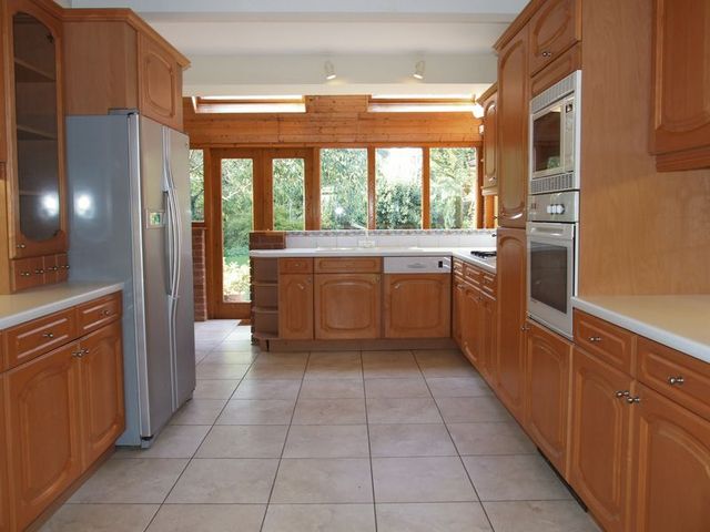  Image of 5 bedroom Semi-Detached house for sale in Westfield Drive Loughborough LE11 at Westfield Drive  Loughborough, LE11 3QL