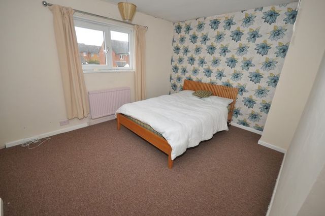 Image of 3 bedroom Terraced house for sale in Westfield Road Trowbridge BA14 at Westfield Road  Trowbridge, BA14 9JN