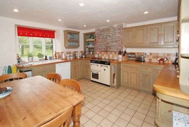  Image of 5 bedroom Detached house for sale in Westholme Road Pilton Shepton Mallet BA4 at Westholme Road Pilton Shepton Mallet, BA4 4EB