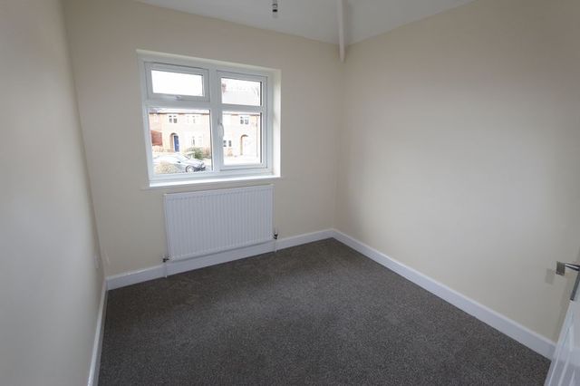  Image of 3 bedroom Semi-Detached house for sale in Westleigh Road Glen Parva Leicester LE2 at Westleigh Road Glen Parva Leicester, LE2 9TP