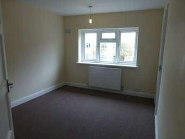  Image of 3 bedroom Semi-Detached house to rent in Westminster Avenue Bootle L30 at Westminster Avenue  Bootle, L30 5QZ