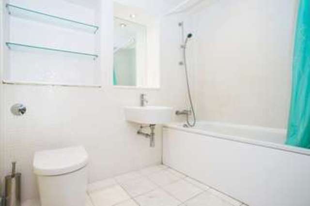  Image of 2 bedroom Flat for sale in Prestons Road London E14 at 4 Prestons Road  London, E14 9EL