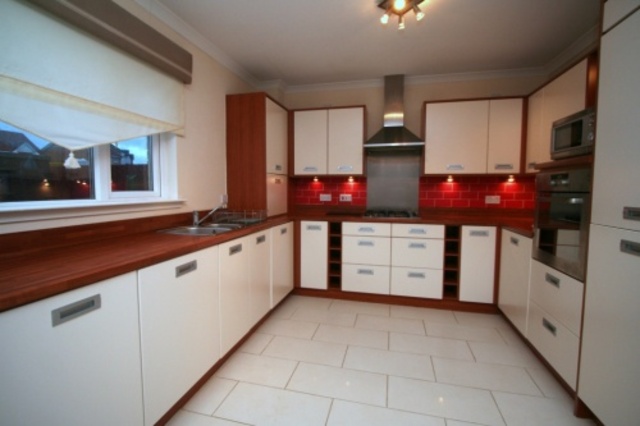  Image of 3 bedroom Detached house to rent in Whitacres Road Glasgow G53 at Nitshill Glasgow Glasgow, G53 7ZP