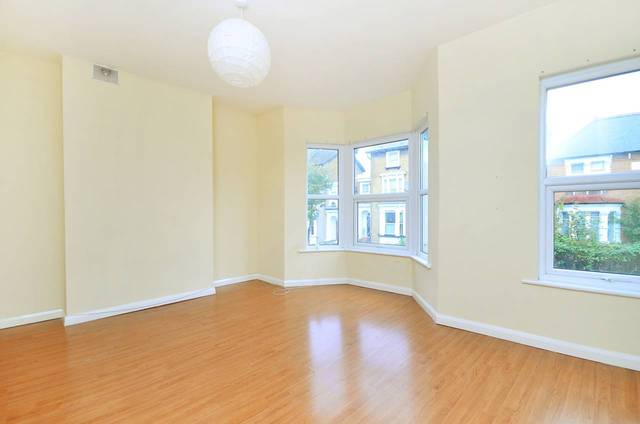 Image of 3 bedroom Detached house for sale in Whitehorse Lane London SE25 at Whitehorse Lane  South Norwood, SE25 6UX