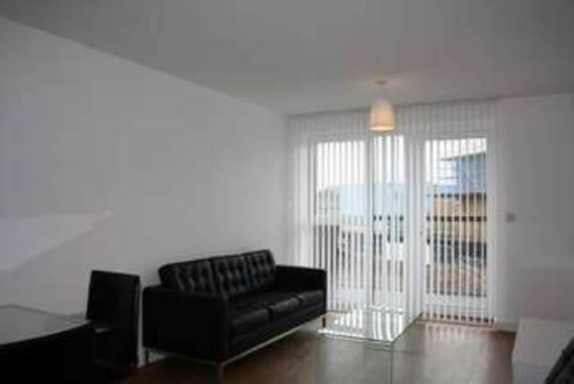  Image of 2 bedroom Flat for sale in Whitestone Way Croydon CR0 at New South Quarter Royal Crescent  Croydon, CR0 4WG